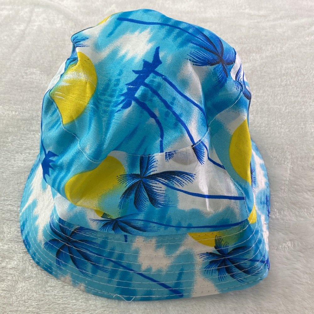 Blue tropical bucket hat - Picture 5 of 16